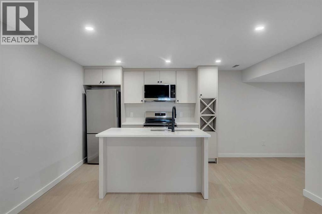 8059 Huntington Street NE - 28