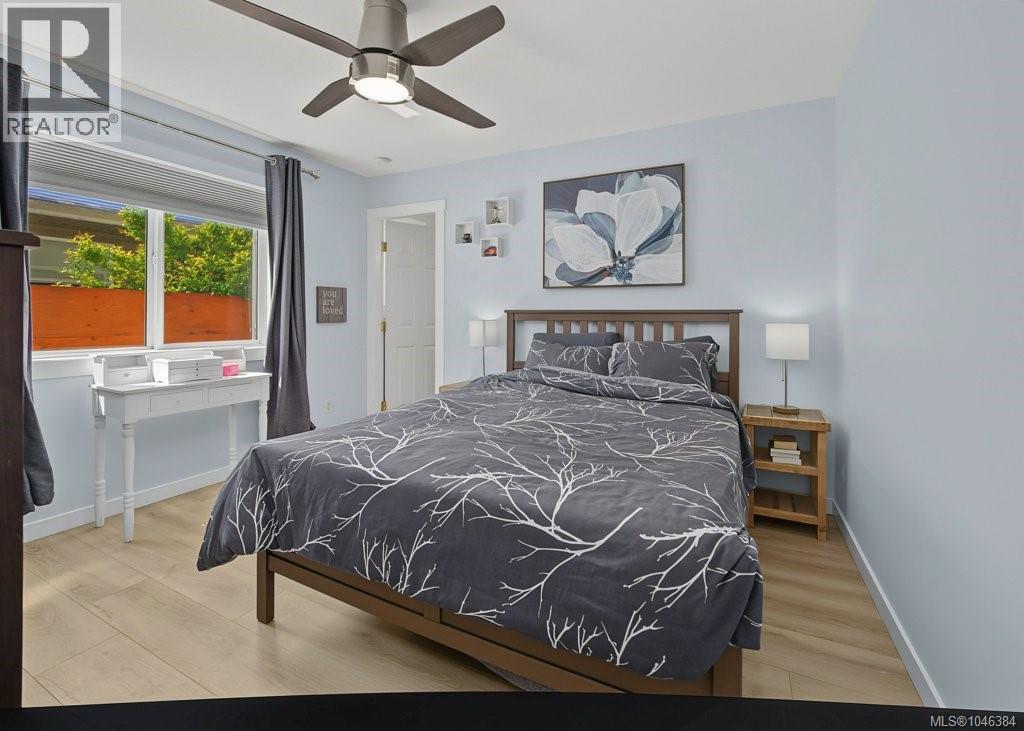 628 Winchester Ave - Image 16