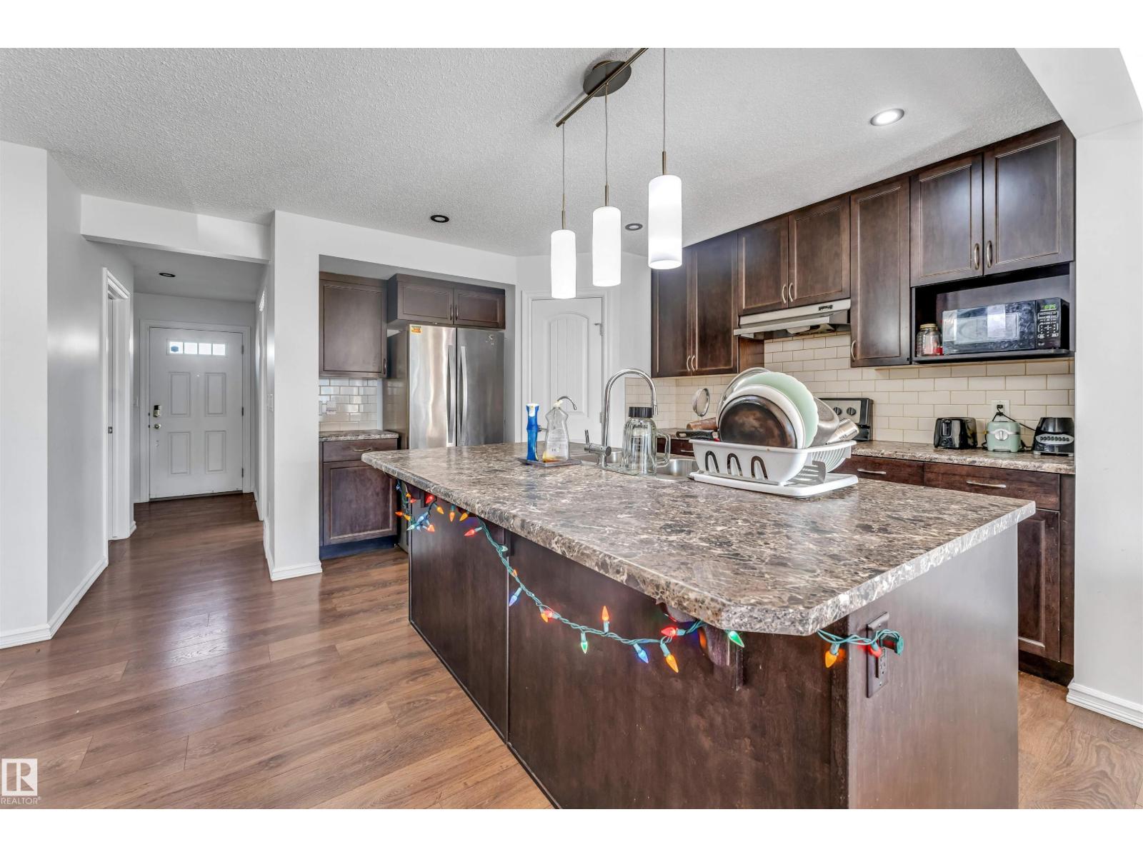 2040 24 ST NW - Image 20
