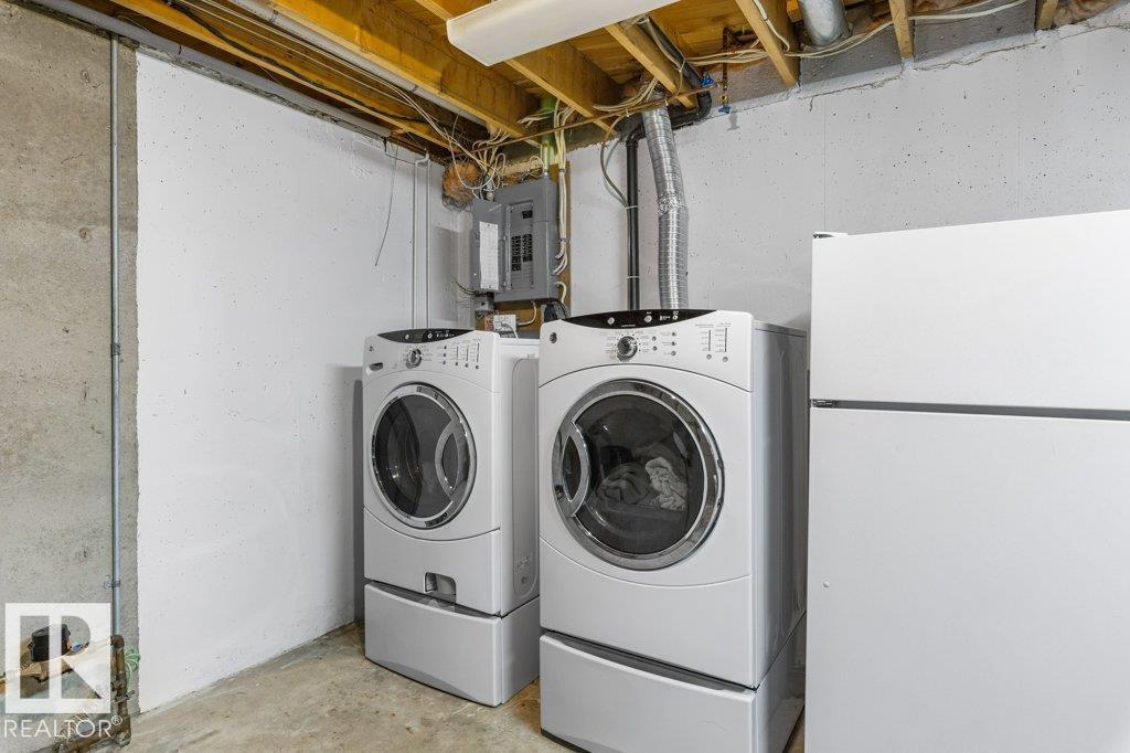 3237 132A AV NW - 32