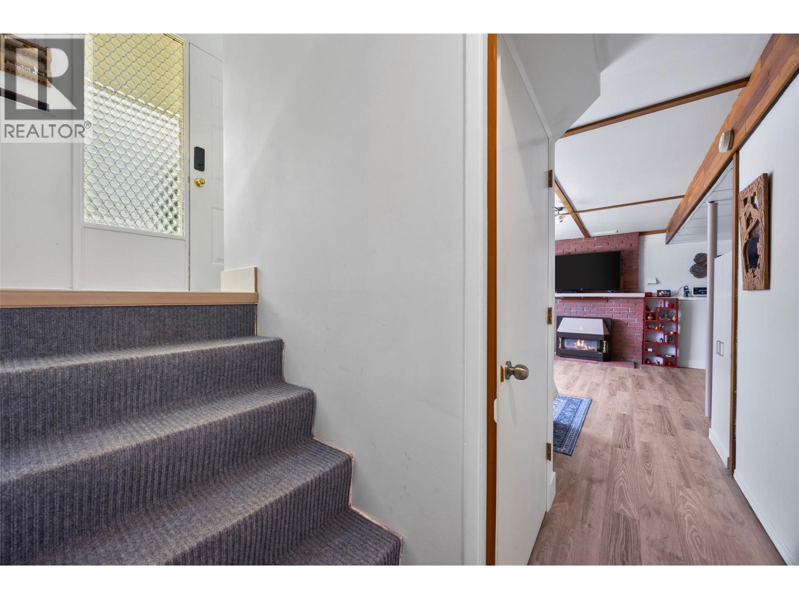634 PATRICIA Avenue - 16