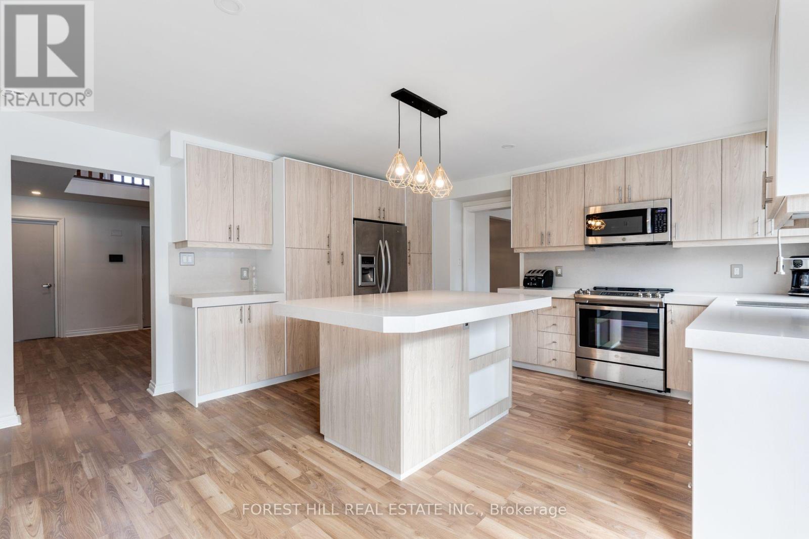 211 CARRVILLE ROAD - 8