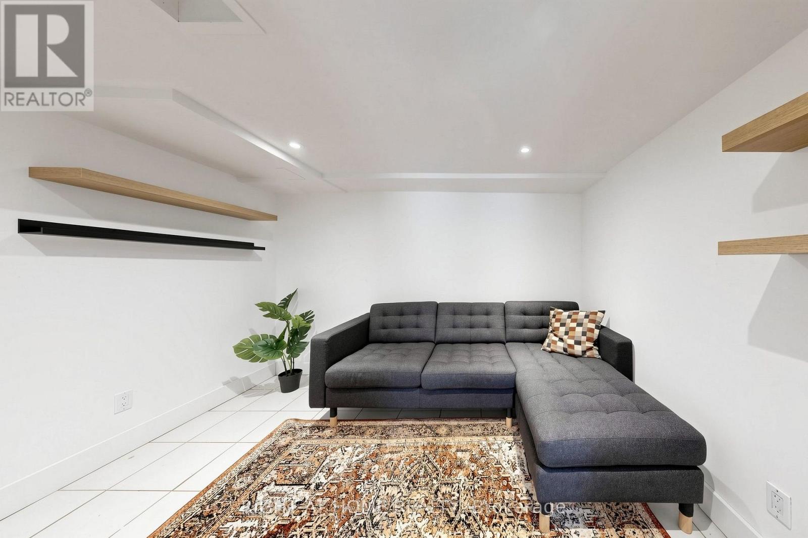 3016 COLE ROAD - 25