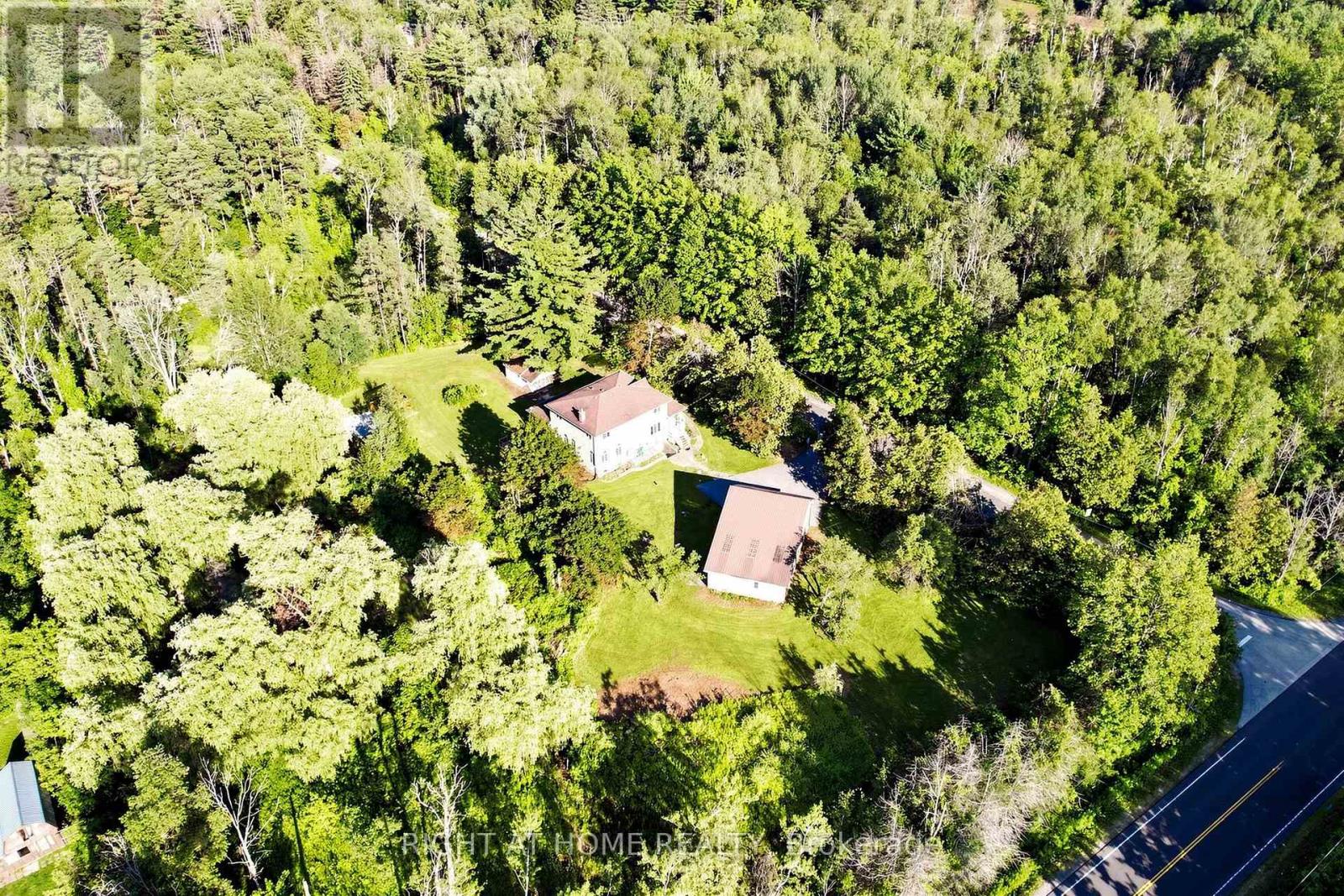 3016 COLE ROAD - 43