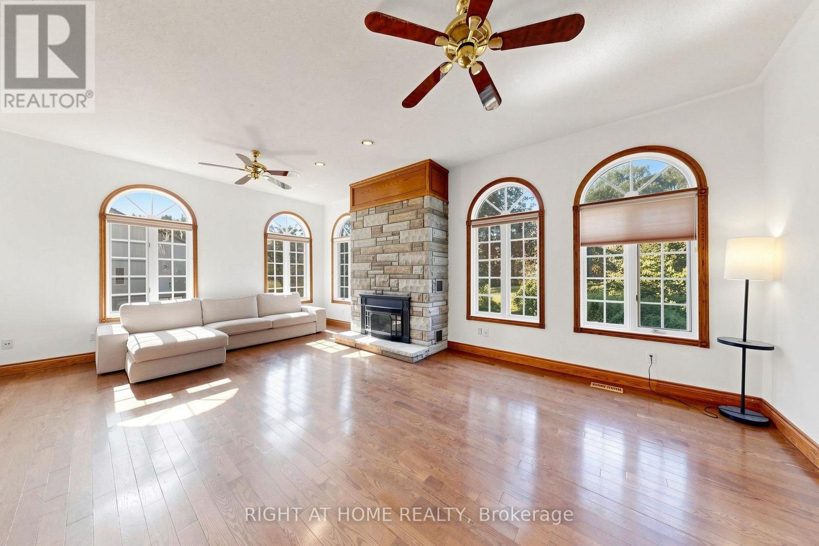 3016 COLE ROAD - 6