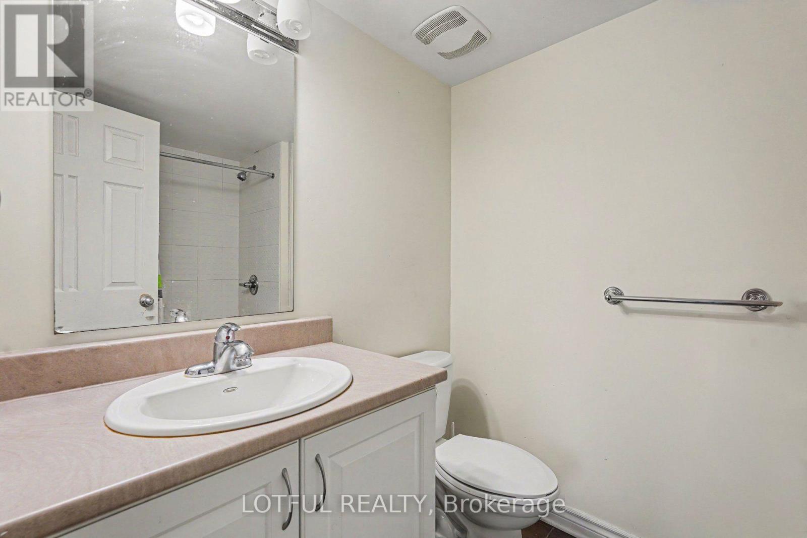 #20 585 CHAPMAN MILLS DRIVE - 12