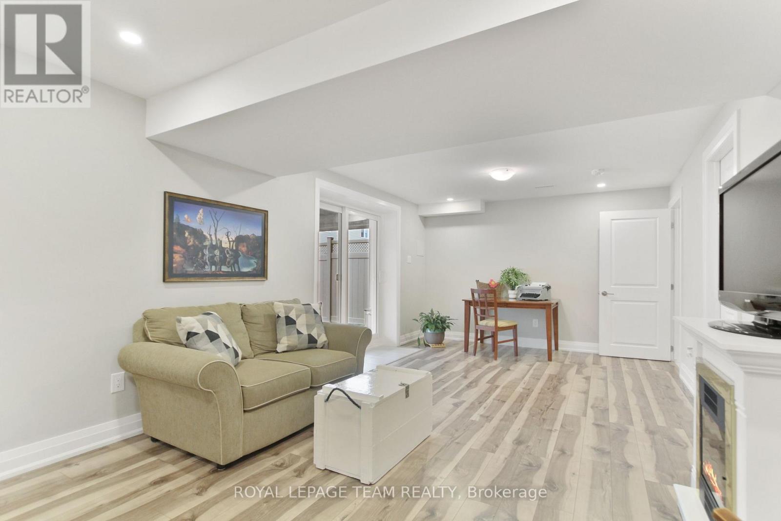 3 Bed, 4 Bath House for Rent in Ottawa – 119 DISCOVERY STREET, Ottawa – MLS# X13652374 - Image 28