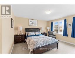 Dining room - 254 Flodden Way, Ottawa, ON K2G7E1 Photo 13