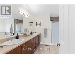 Primary Bedroom - 254 Flodden Way, Ottawa, ON K2G7E1 Photo 14
