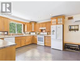 Laundry room - 303709 South Line, West Grey, ON N0C1K0 Photo 14