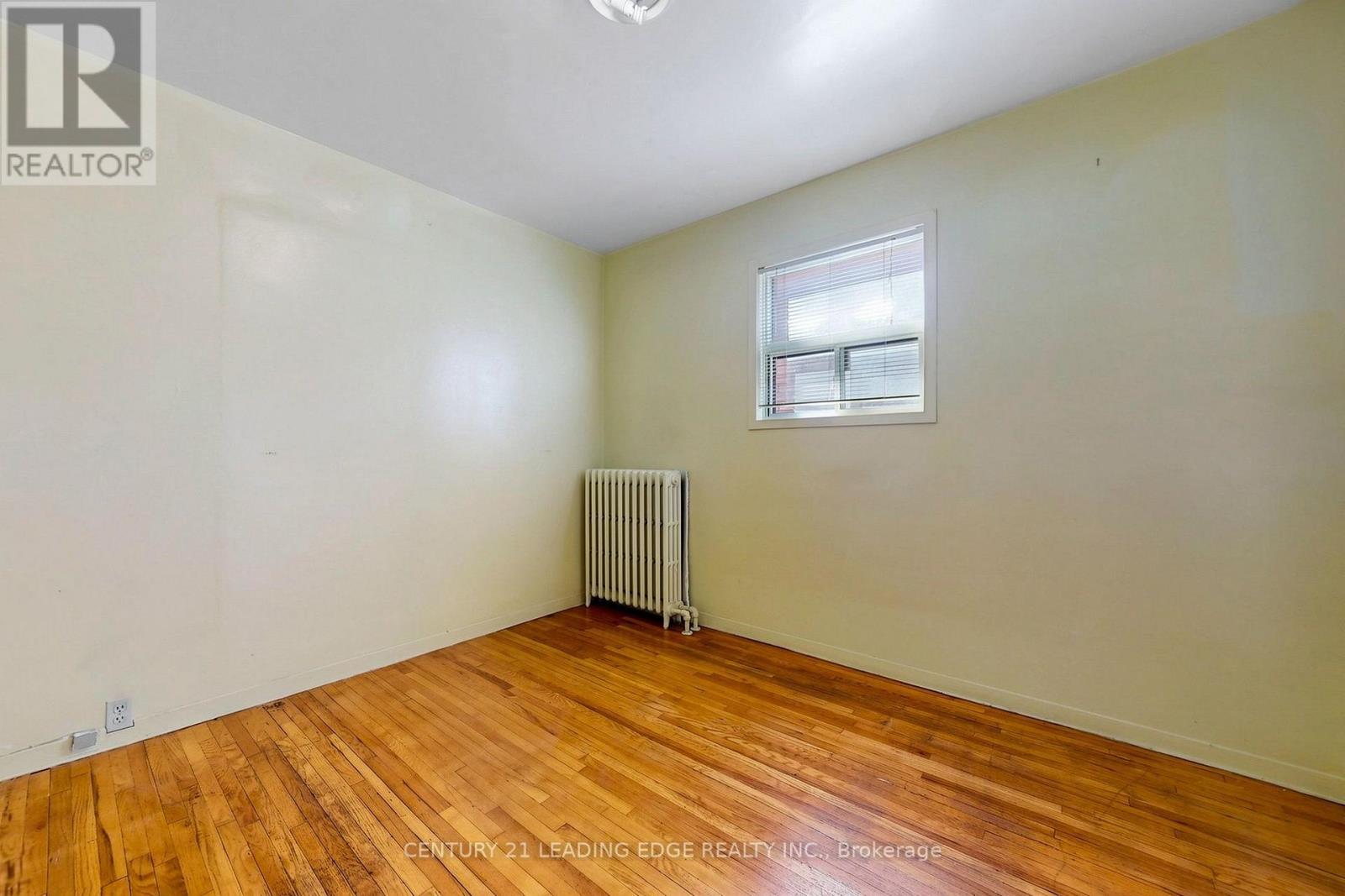 180 GILBERT AVENUE - 14