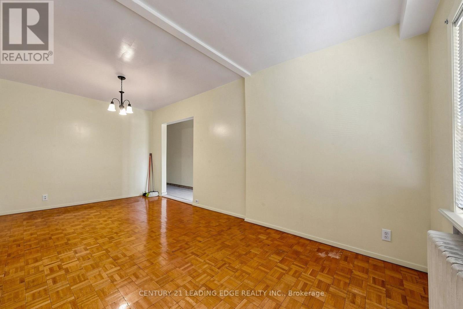 180 GILBERT AVENUE - 18