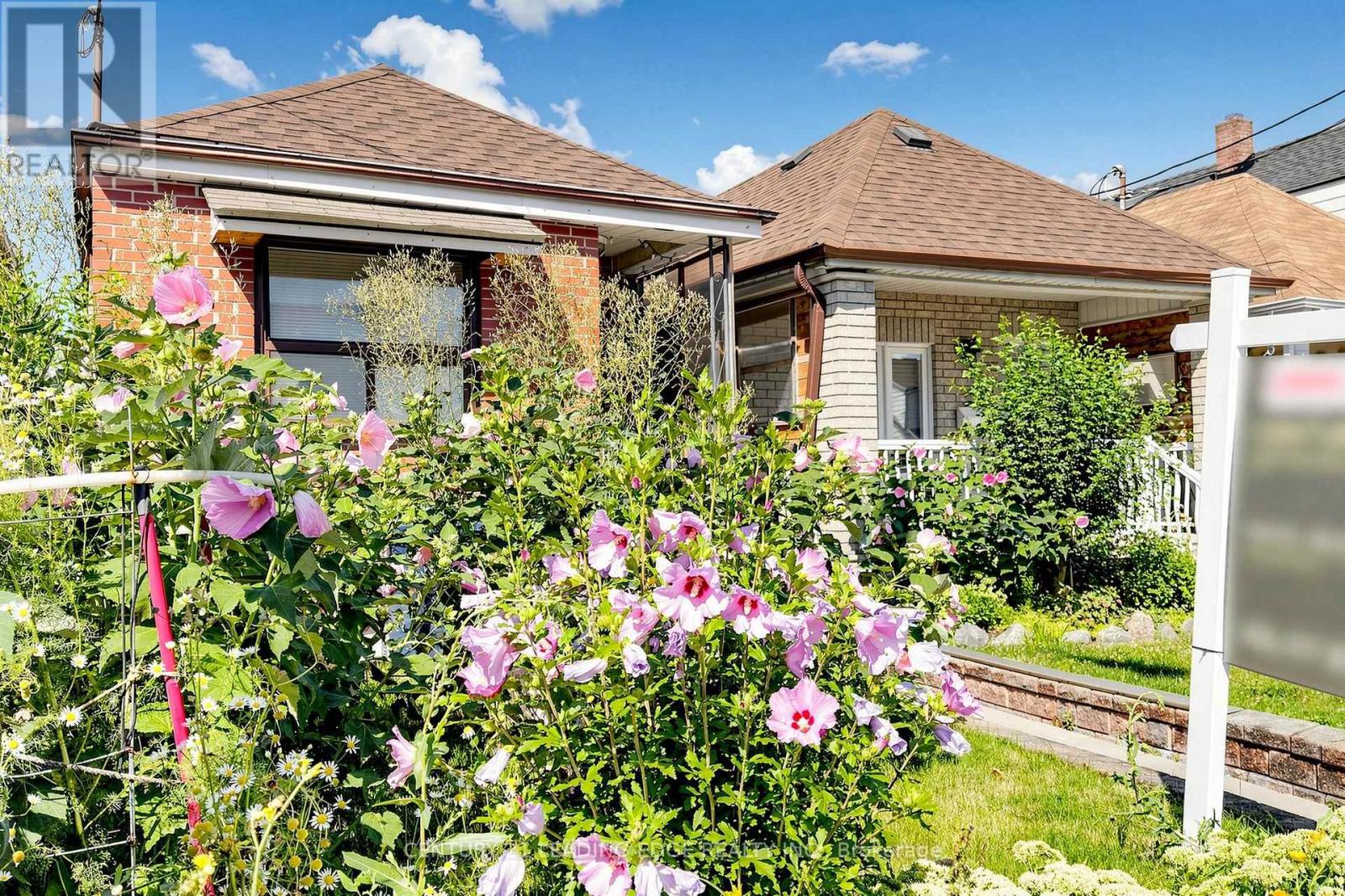 180 GILBERT AVENUE - 3