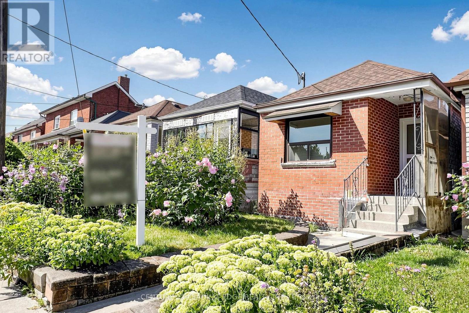 180 GILBERT AVENUE - 4
