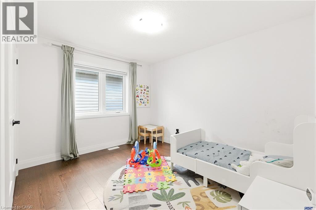 74 GELLERT Drive - 21