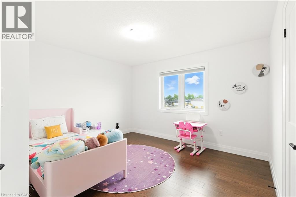 74 GELLERT Drive - 28