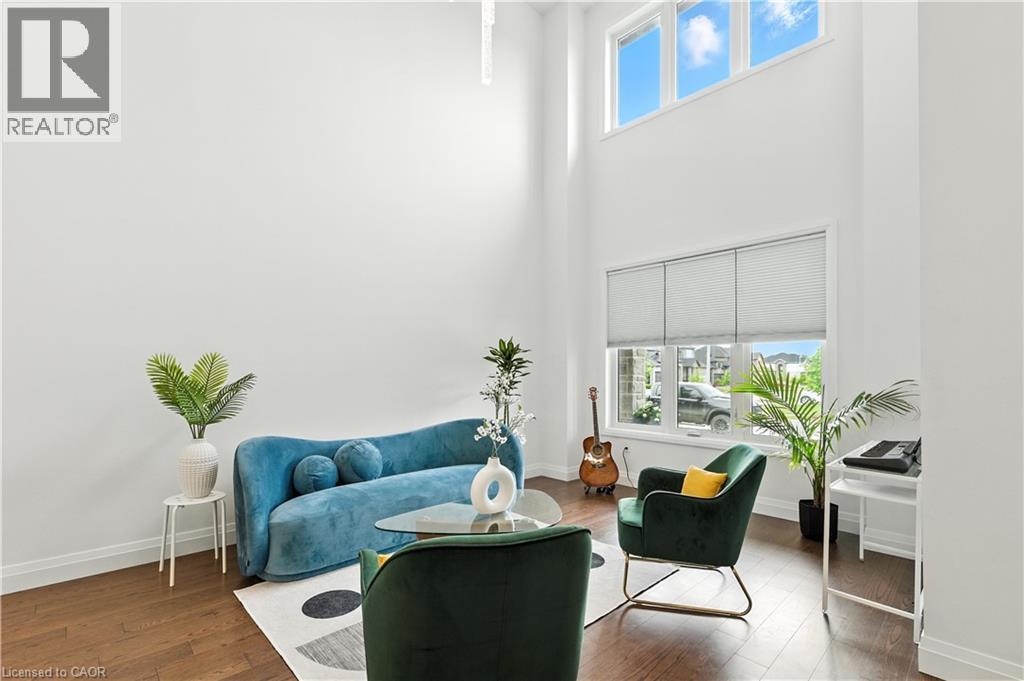 74 GELLERT Drive - 4