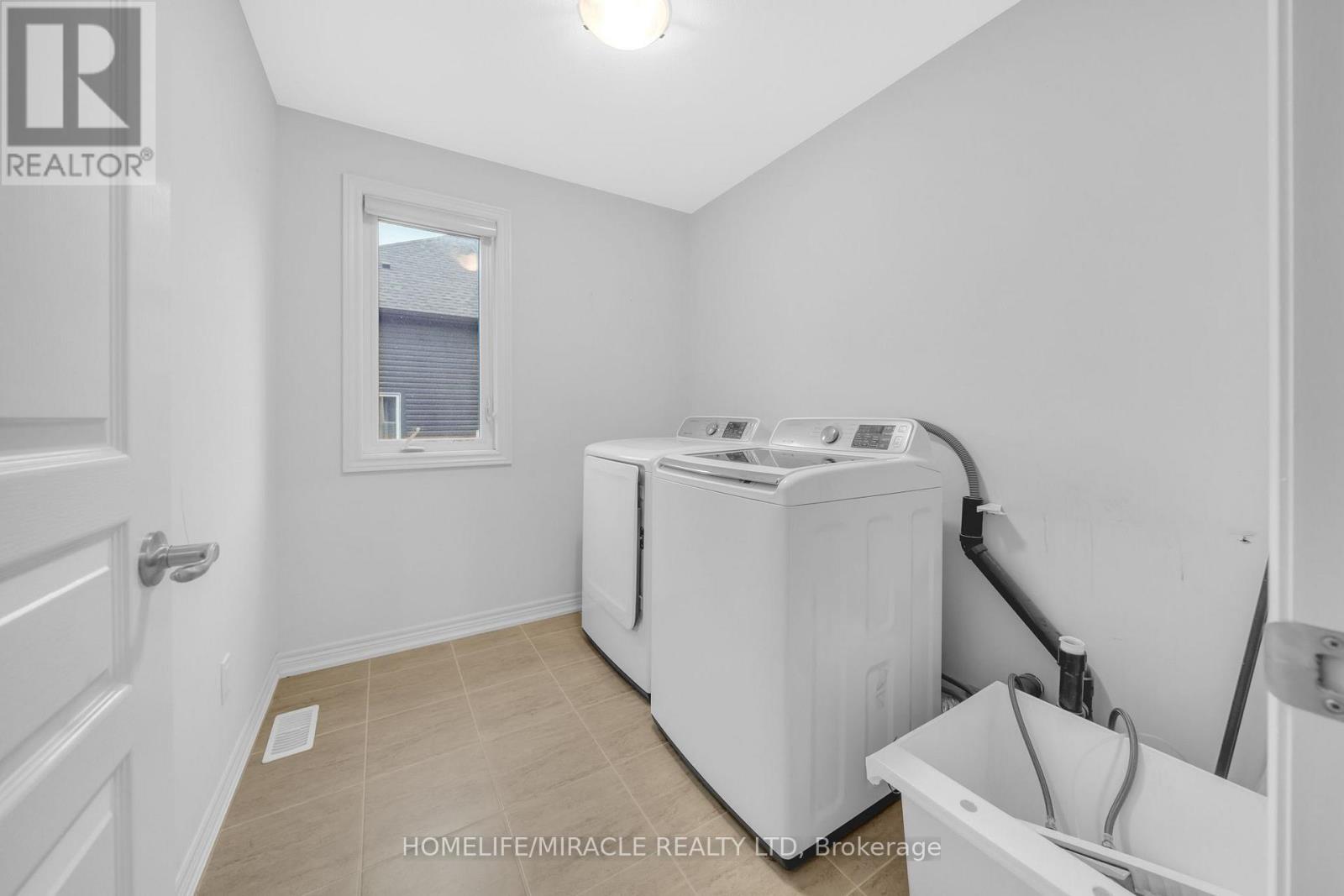 3547 DOMINION ROAD - 3