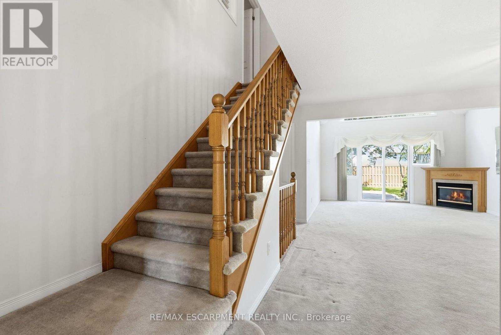 #41 212 STONEHENGE DRIVE - 20