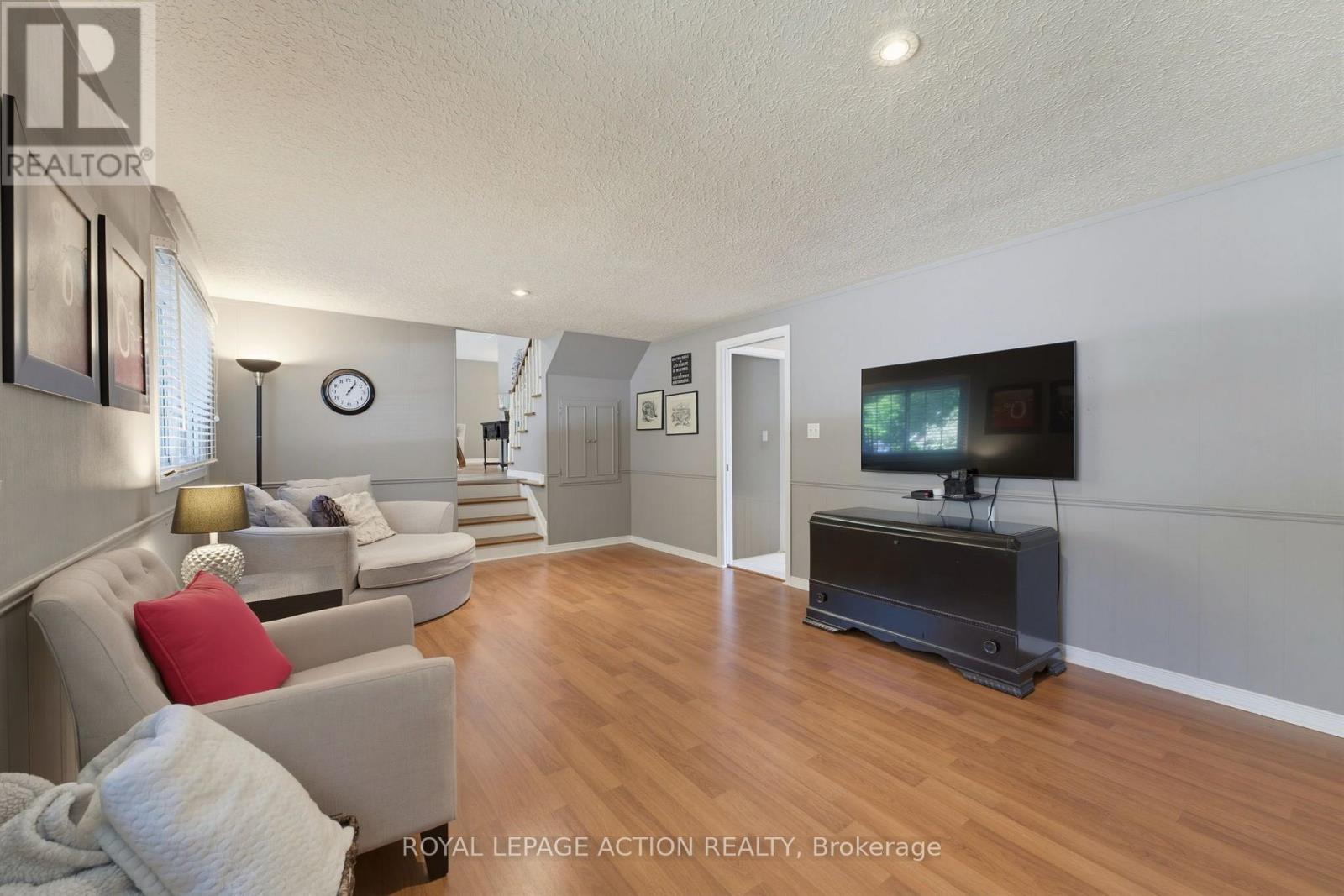 5 MARIGOLD STREET - 24