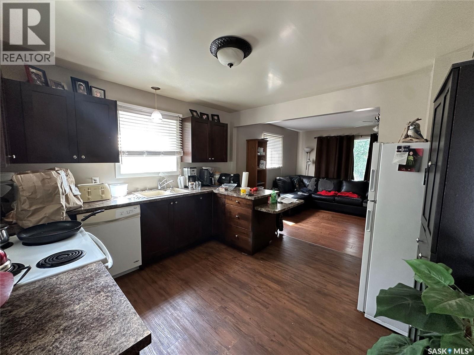 242 Third AVENUE N, Kamsack — photo 3