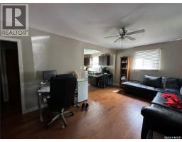 242 Third Avenue N, Kamsack, SK S0A1S0 Photo 10