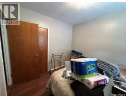 242 Third Avenue N, Kamsack, SK S0A1S0 Photo 12