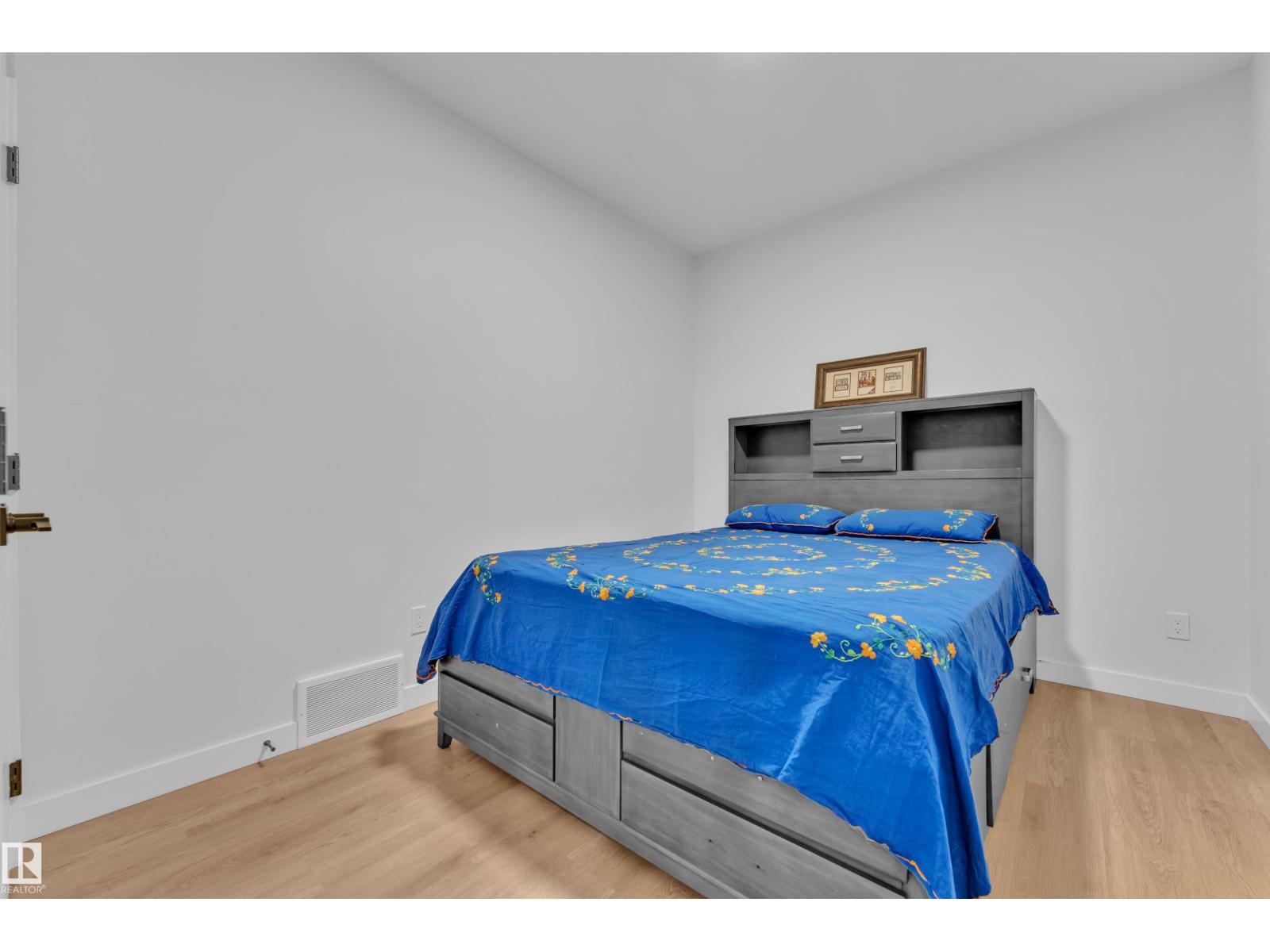 4514 63 ST - Image 9