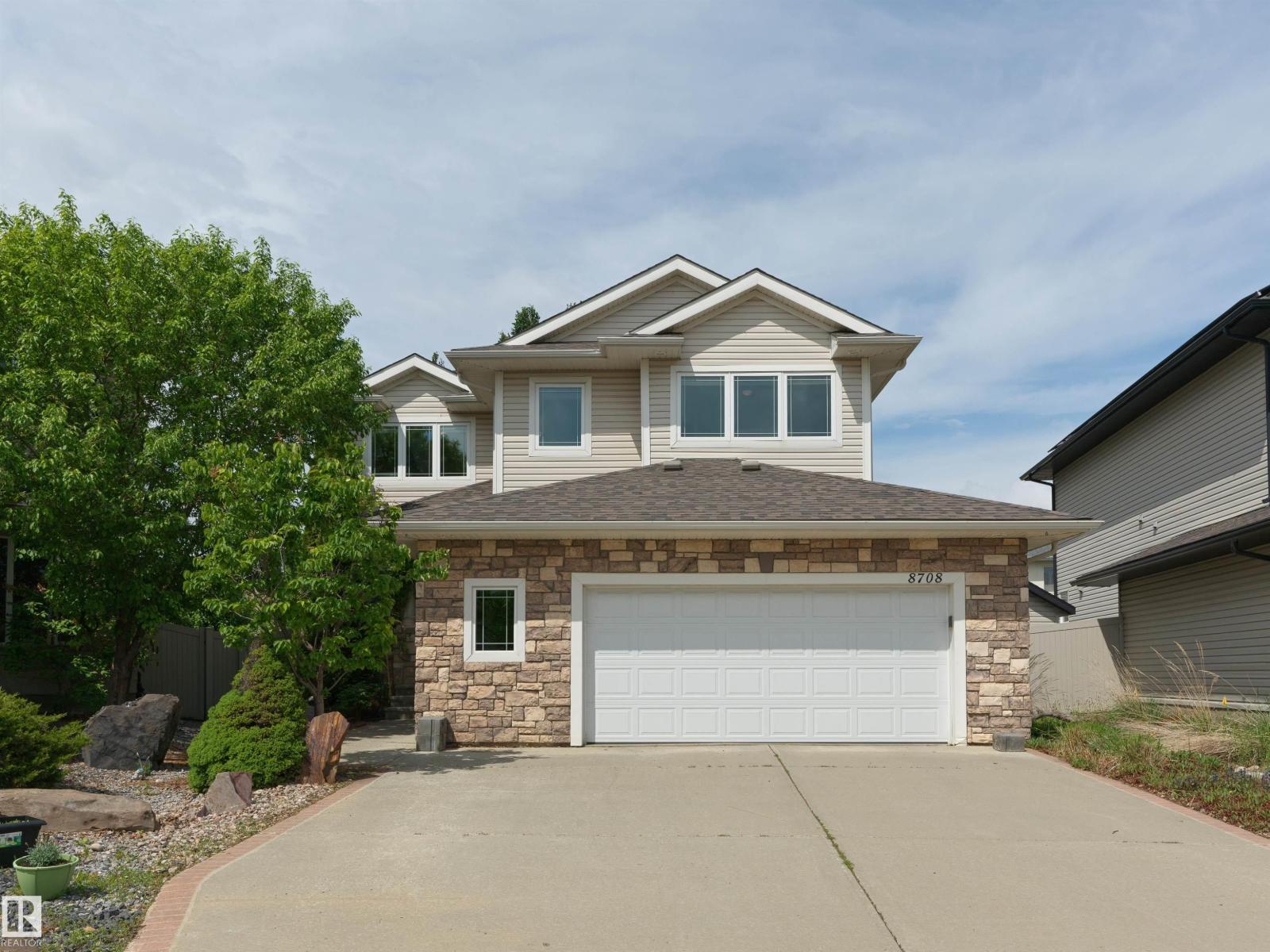 8708 207 ST NW - 1