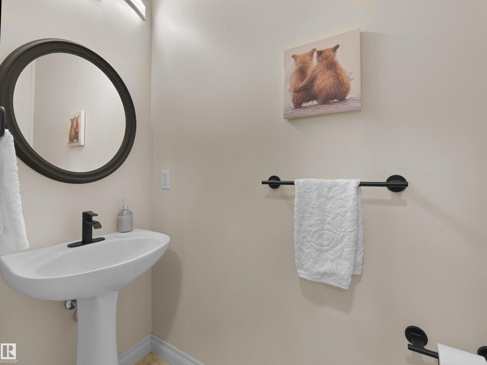 8708 207 ST NW - Image 15