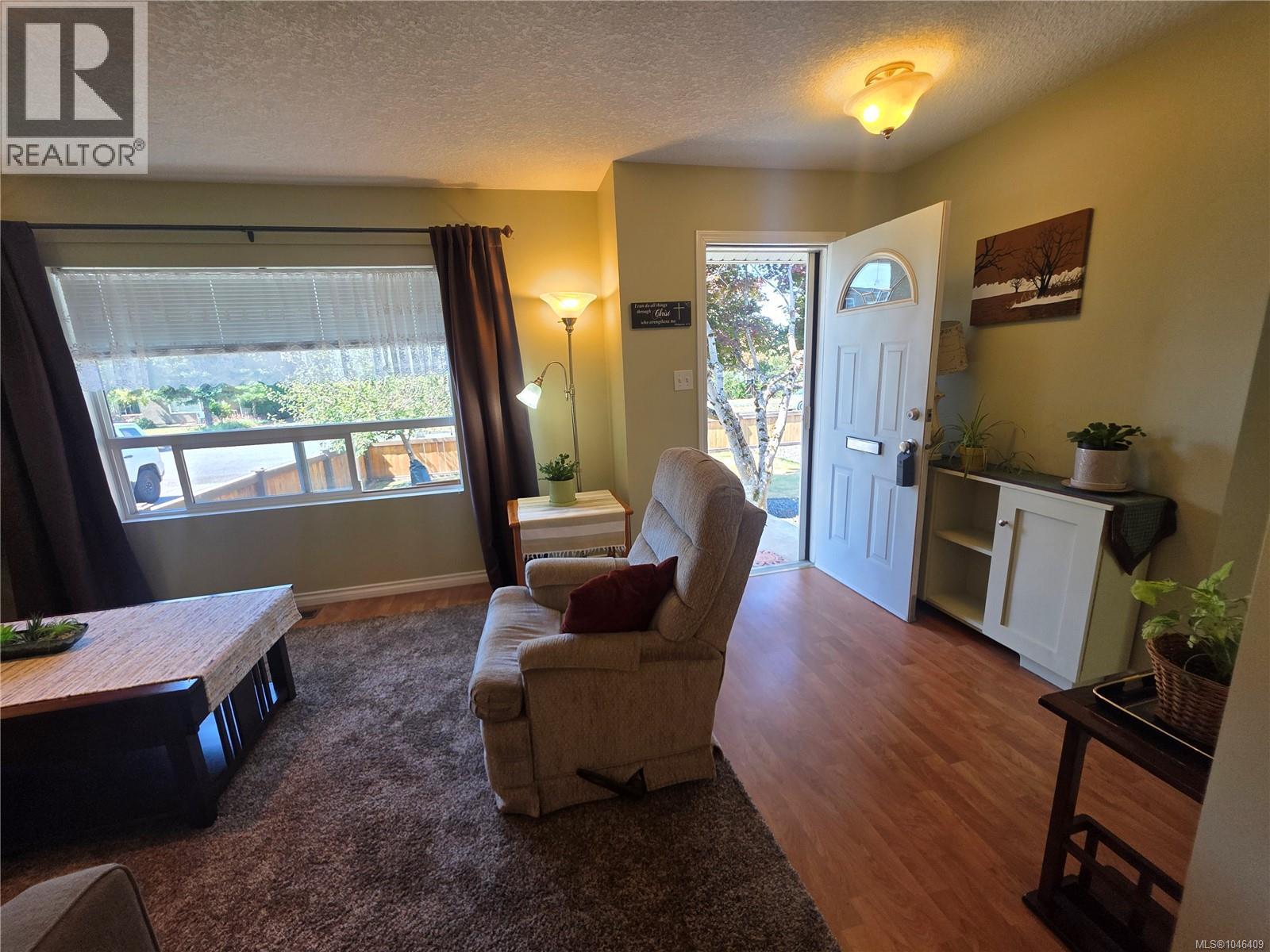 3871 Anderson Ave - Image 3