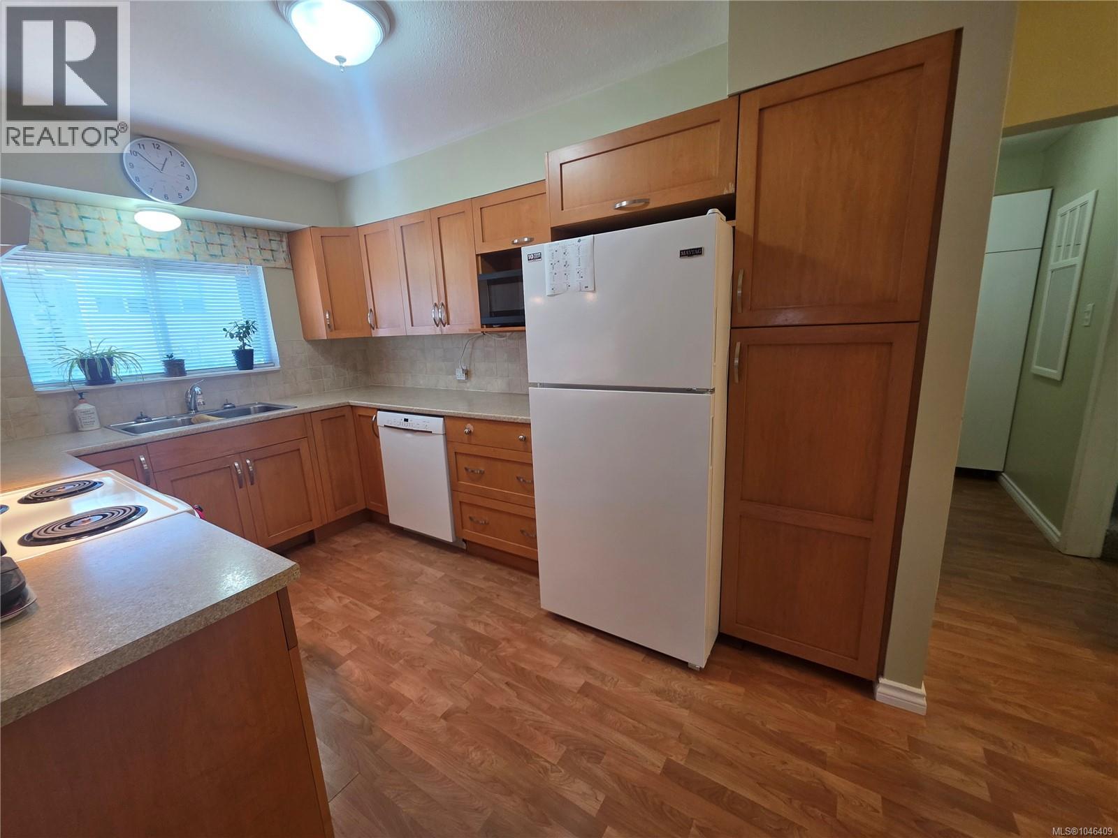 3871 Anderson Ave - 10
