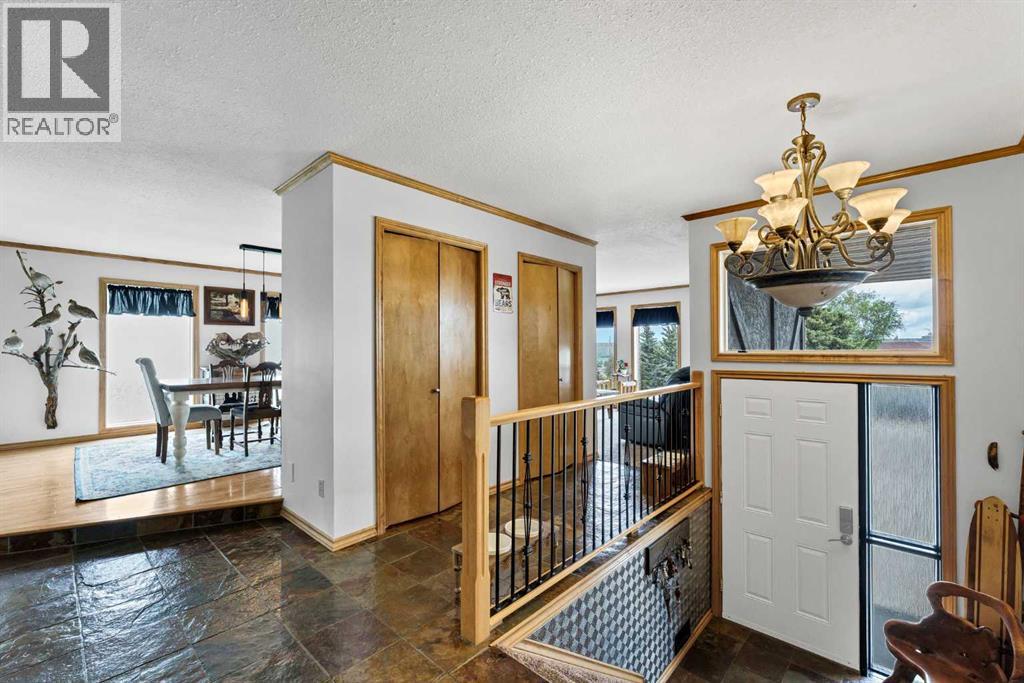 1174 16 Street NE - Image 6
