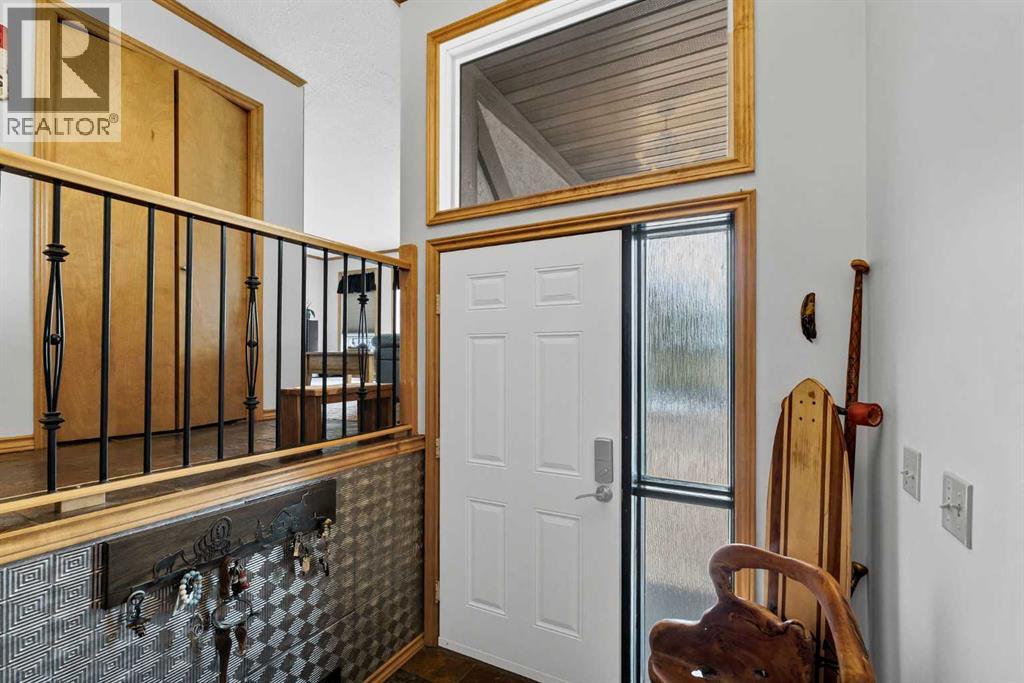 1174 16 Street NE - Image 5