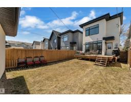 Bedroom 4 - 10227 146 St Nw Nw, Edmonton, AB T5N3A1 Photo 7