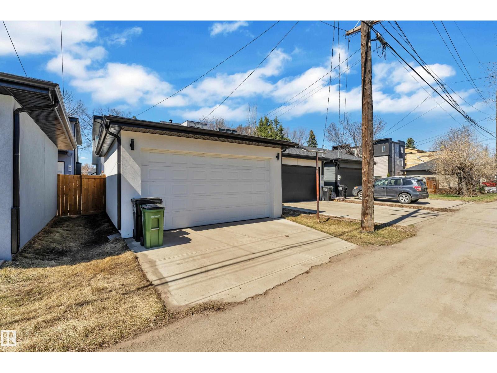 10227 146 ST NW - Image 10
