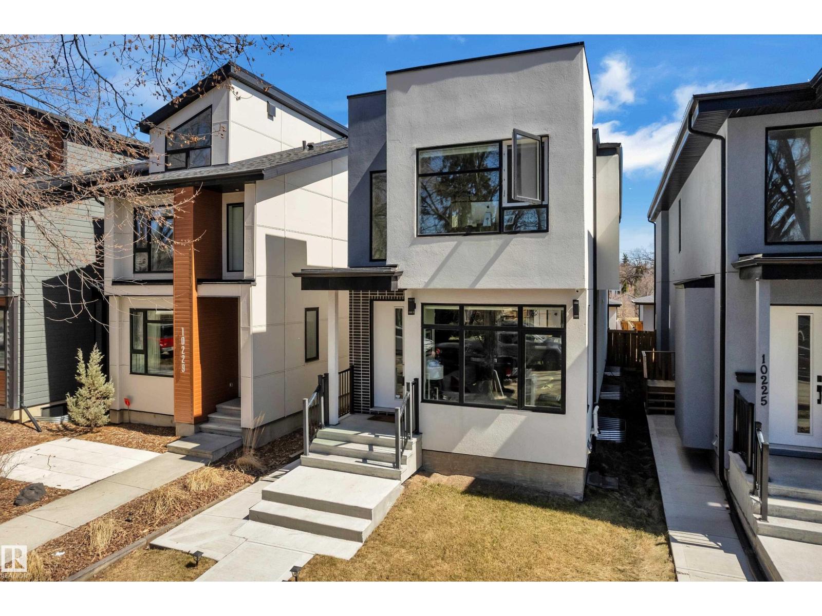 10227 146 ST NW - 2
