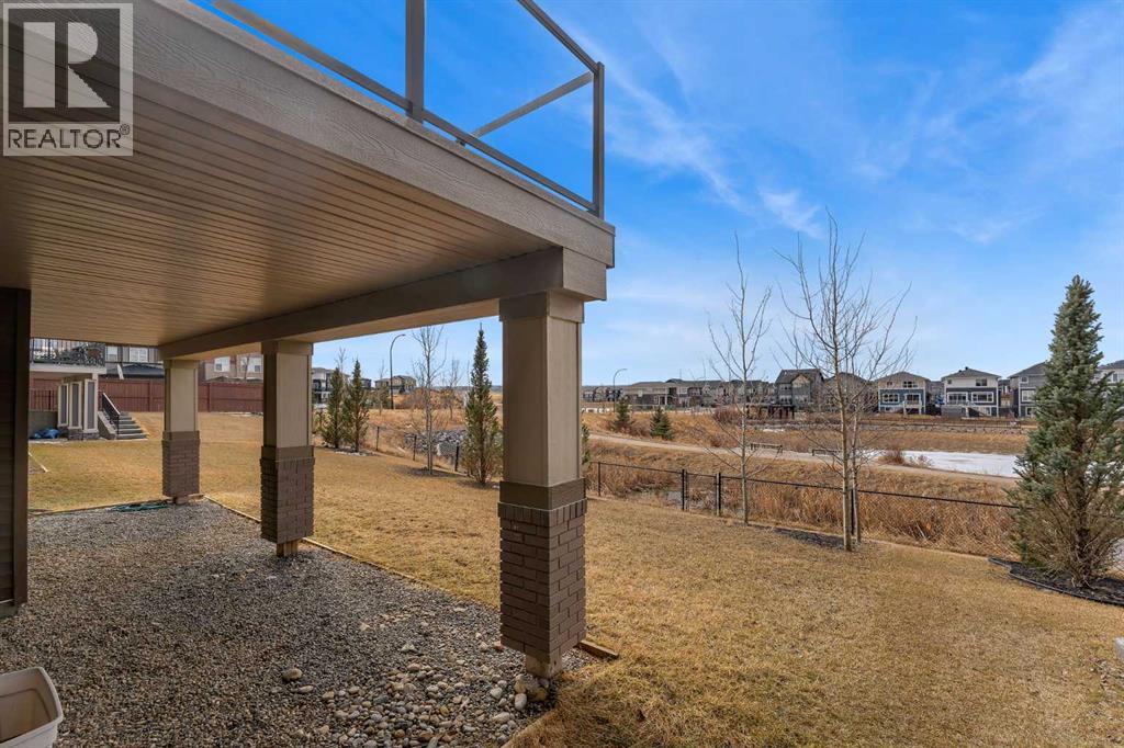 81 Carringvue Manor NW - Image 37