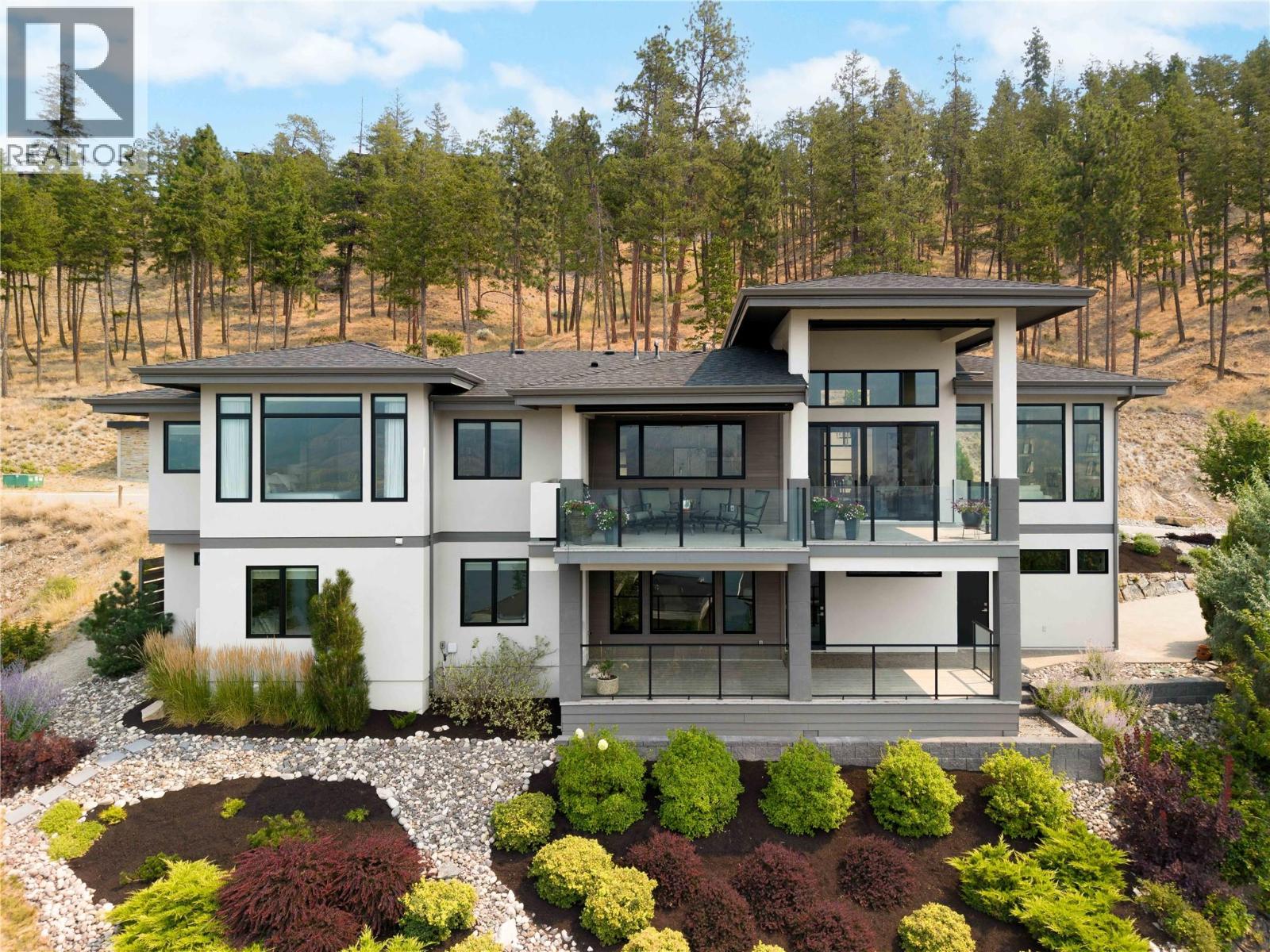 3320 Acacia Lane - Image 13