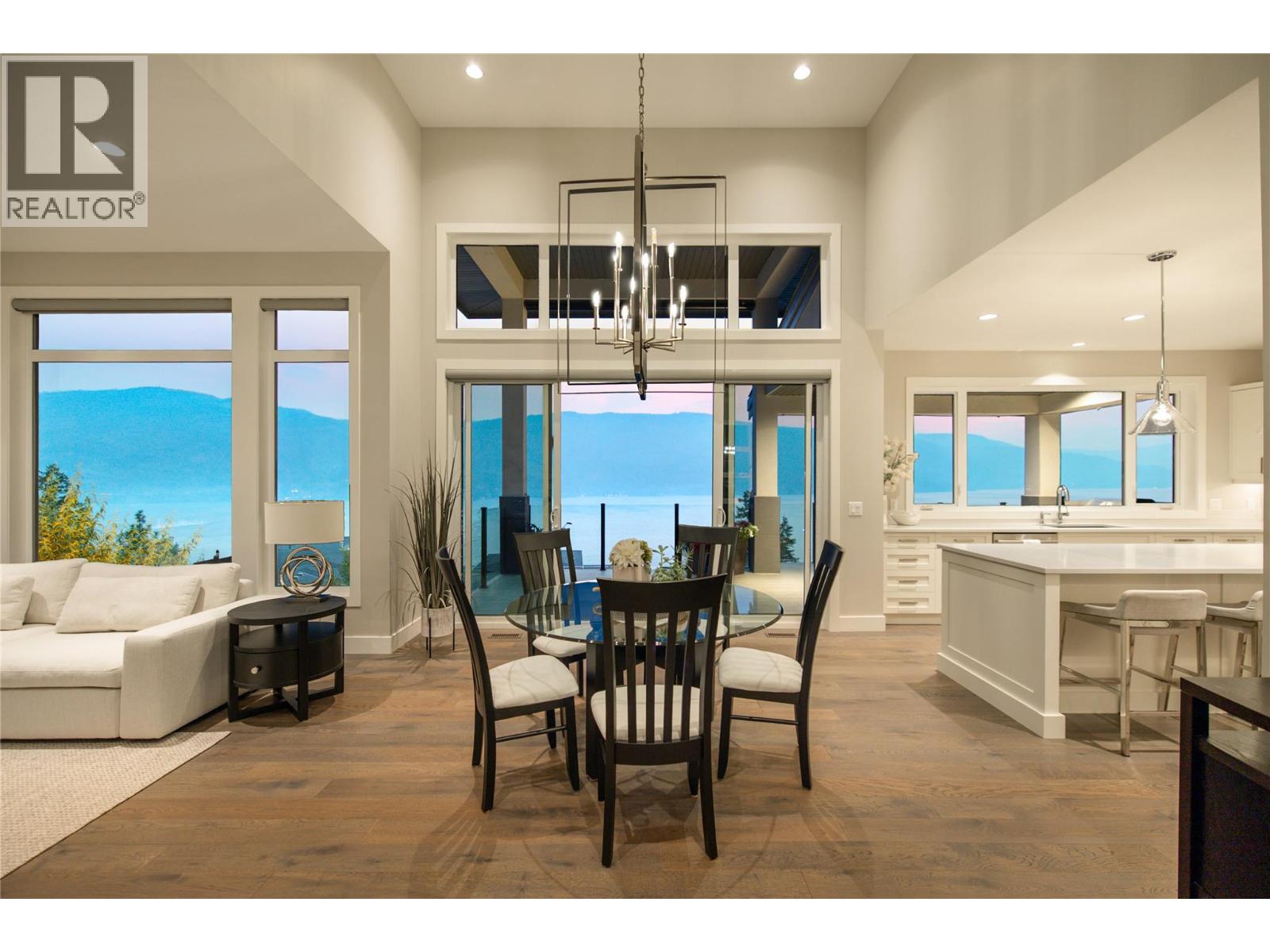 3320 Acacia Lane - Image 25