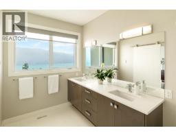 3320 Acacia Lane, Kelowna, BC V1V3G1 Photo 53