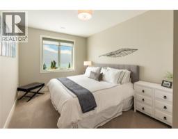 3320 Acacia Lane, Kelowna, BC V1V3G1 Photo 73
