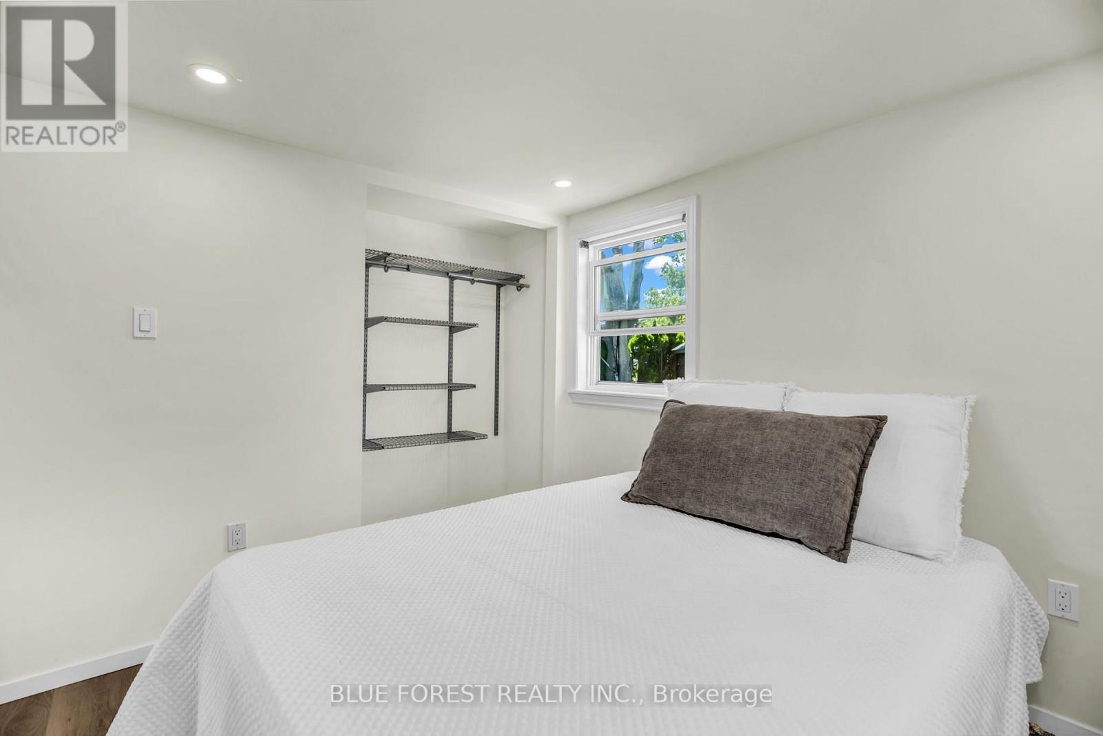 213 WILLIAM STREET - Image 13