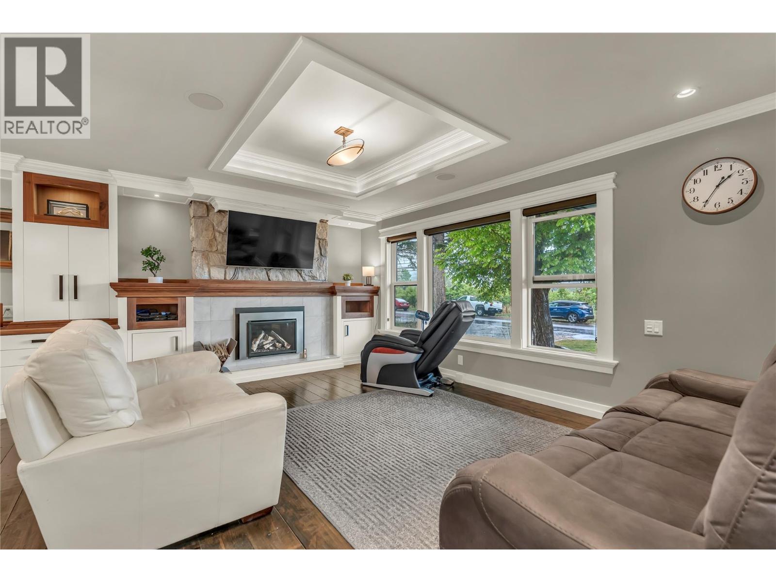 2301 Tait Street, Summerland