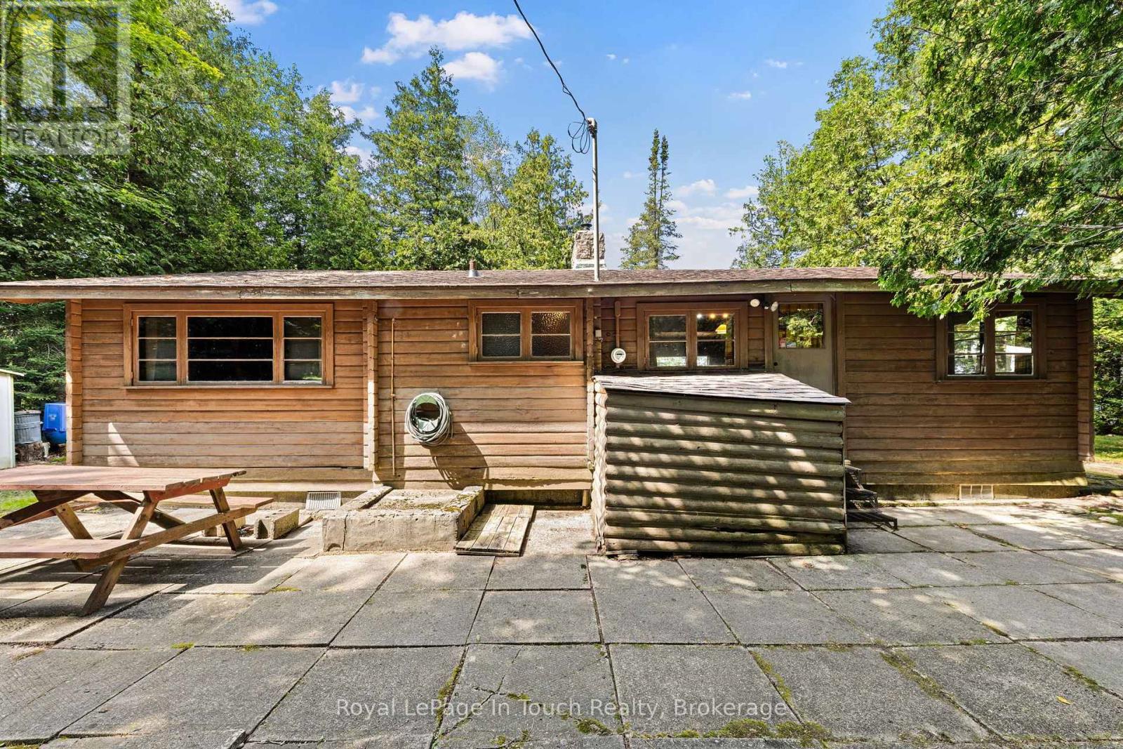 25 CHIPPEWA CRESCENT - Image 11