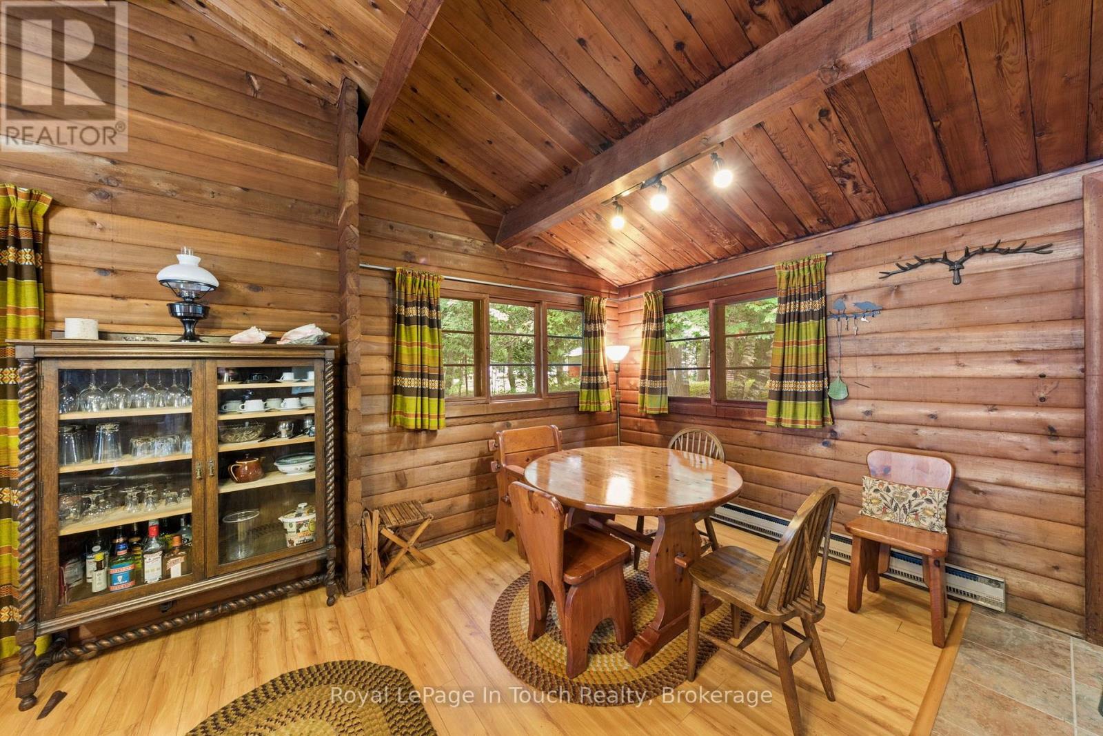 25 CHIPPEWA CRESCENT - Image 22