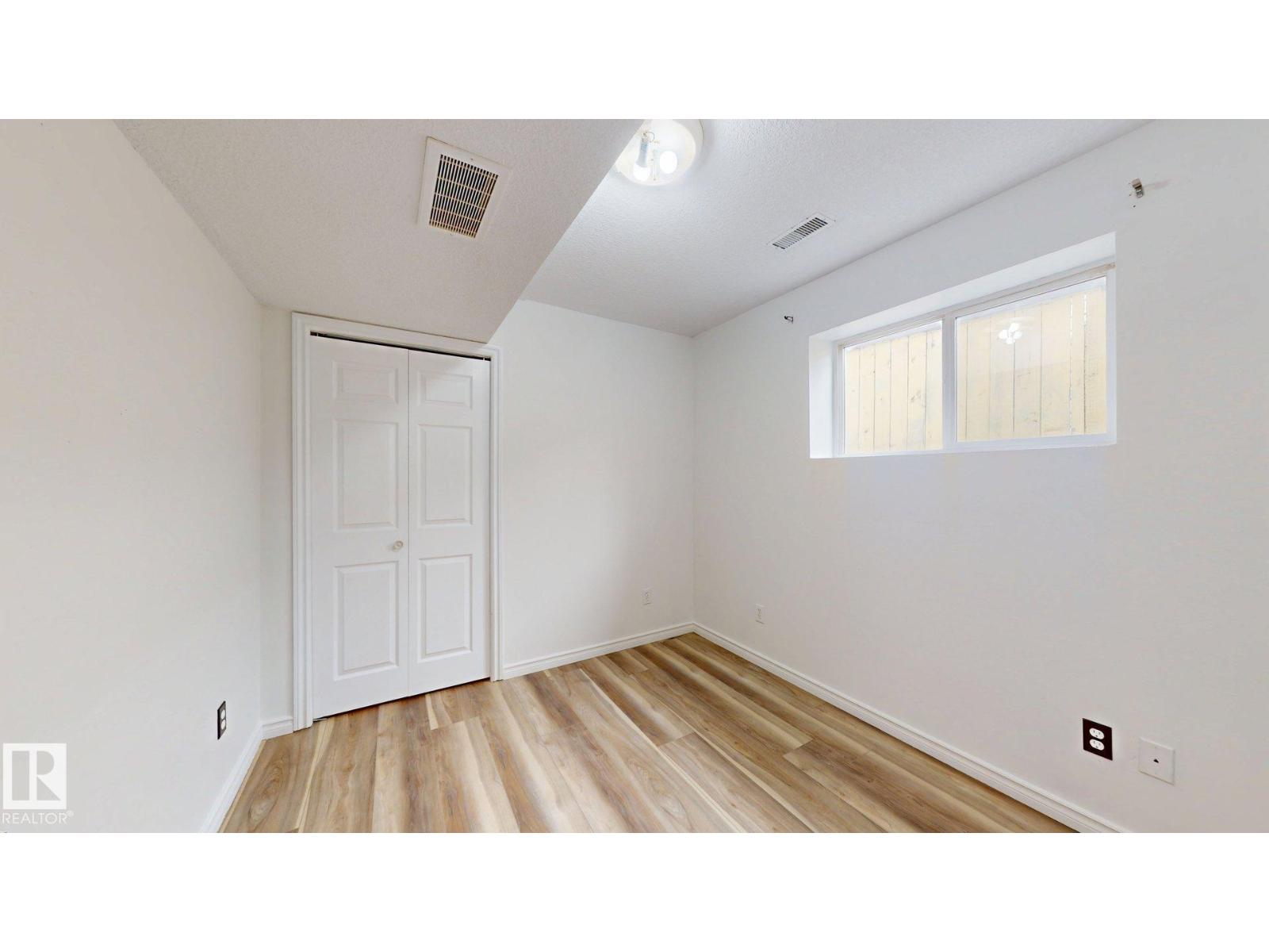 2426 33A ST NW - 10