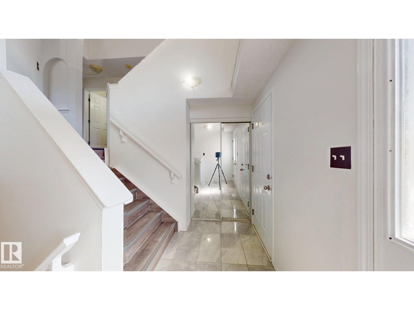 2426 33A ST NW - 15