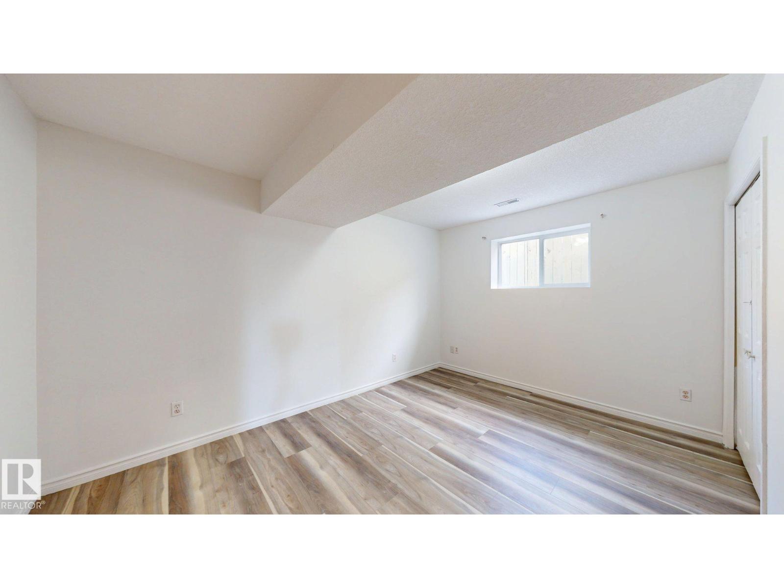2426 33A ST NW - 7