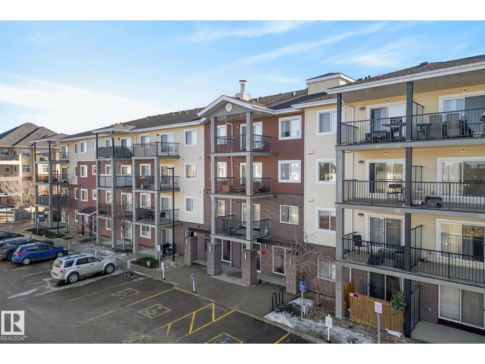 #405 7711 71 ST NW - 24